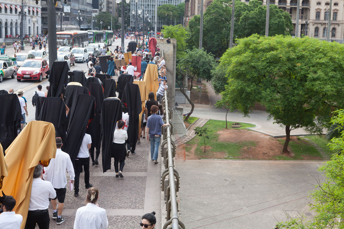 Marchas | Cvlto Do Fvtvro