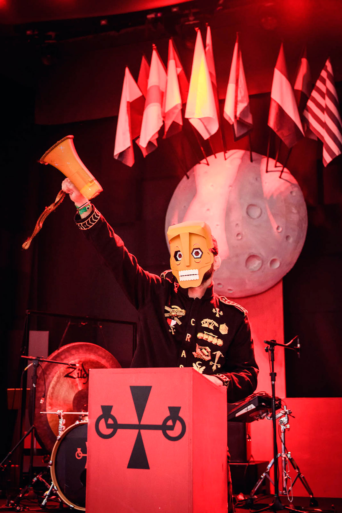 Marchas | Cvlto Do Fvtvro